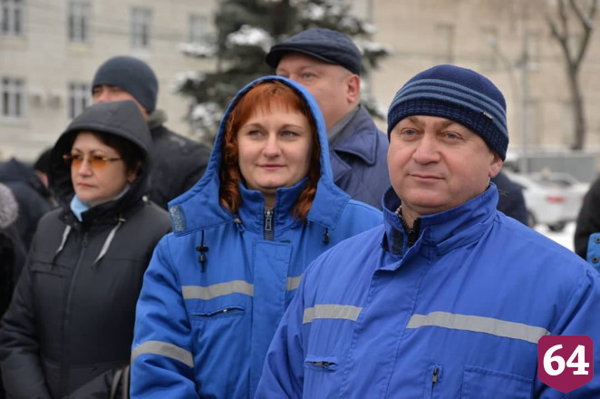 Губернатор поблагодарил сотрудников саратовской скорой помощи за самоотверженность