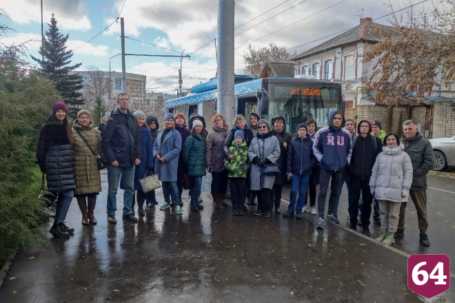 Саратовцам покажут город из окна троллейбуса 