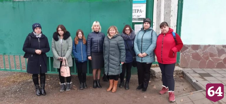 Студенты и школьники побывали на швейной фабрике и грибном комбинате 
