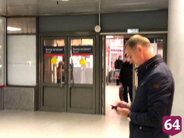 Жители Саратова не боятся заболеть коронавирусом на вокзале