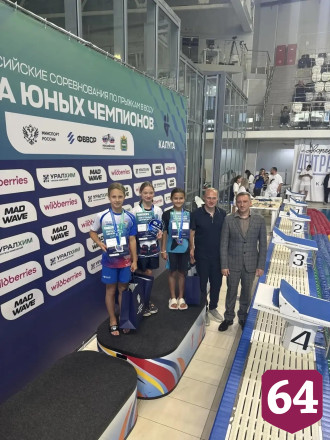 Саратовские прыгуны в воду завоевали медали «Лиги юных чемпионов» 
