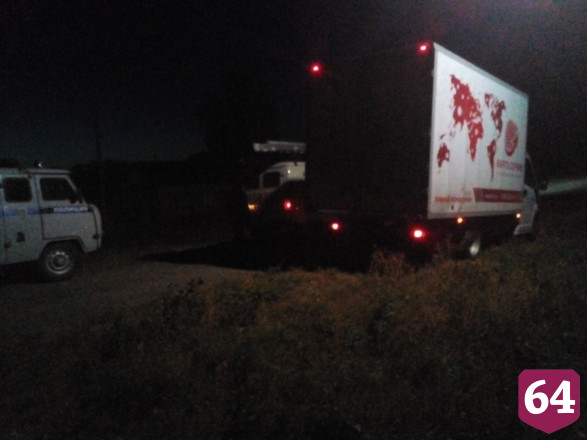 Саратовские спасатели ночью искали потерявшегося автомобилиста 