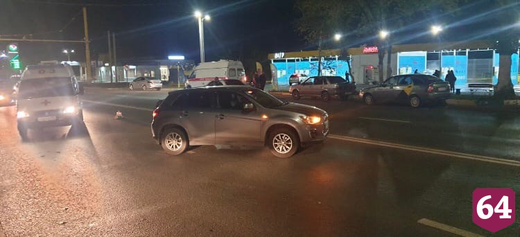 Водитель иномарки протаранил мотоцикл на Шехурдина