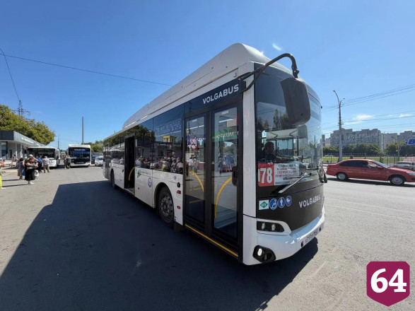 В Саратове после жалоб пассажиров проверили температуру в автобусах 