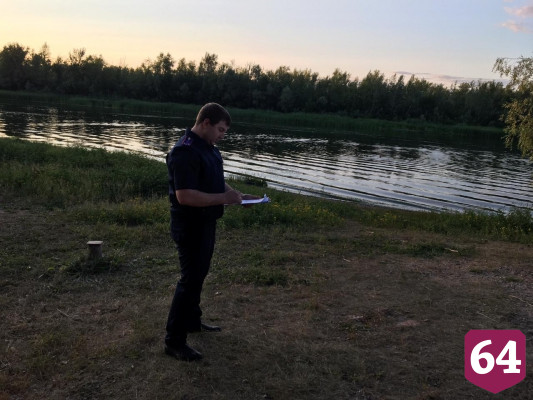 Под Саратовом в Волге утонул мужчина