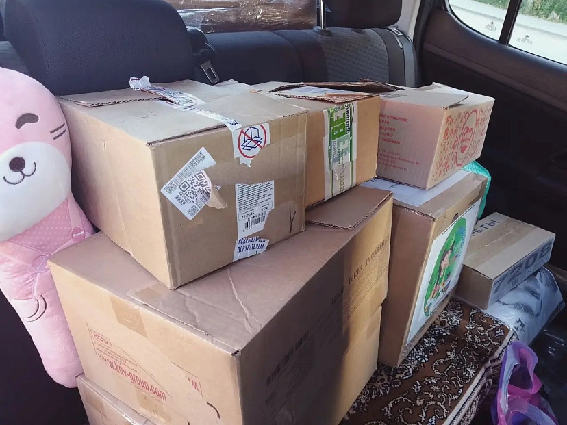 Жители саратовских сел собрали подарки бойцам в госпитале