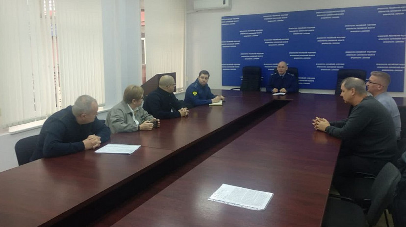 Прокуроры совещались по отоплению в саратовском музее