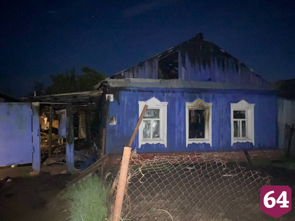 Пожар под Саратовом унес жизнь женщины