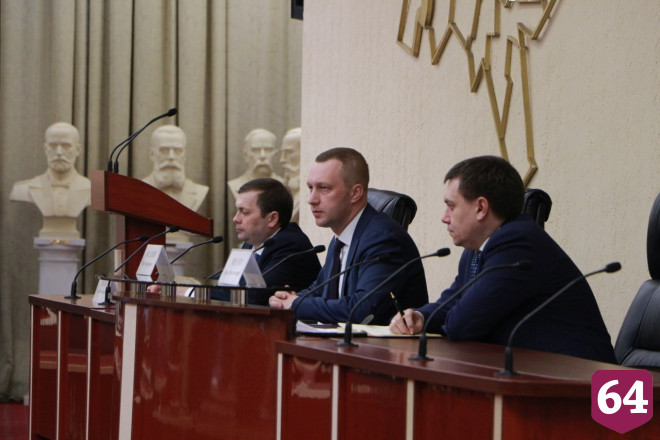 Роман Бусаргин поставил задачу не допустить стагнации строительной отрасли
