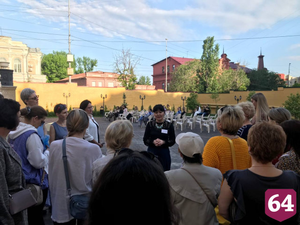 В усадьбе Александровского провели экскурсию и концерт в Ночь музеев