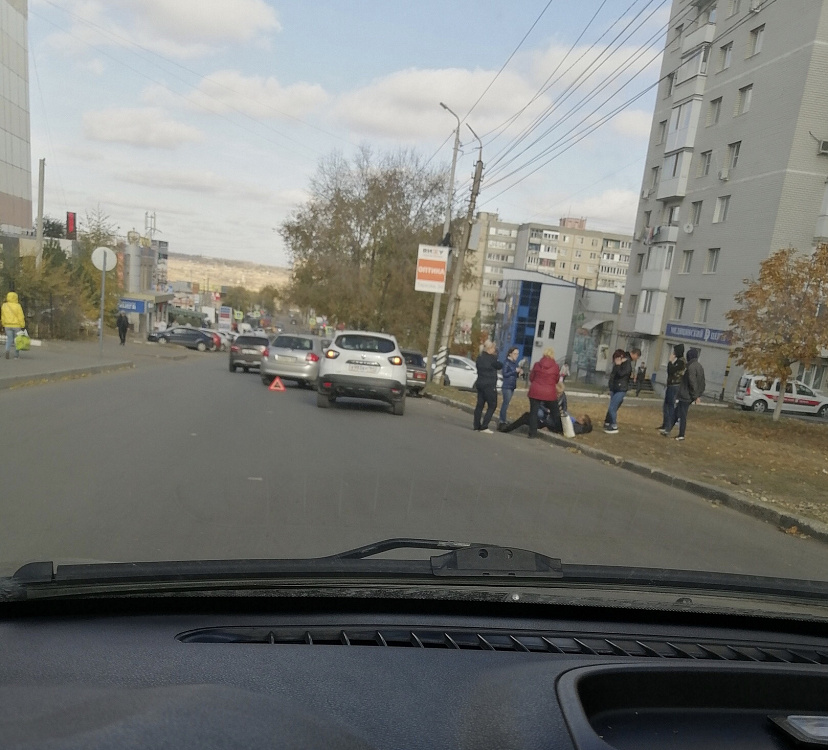 Девушка на «Тойоте» сбила пешехода в Солнечном
