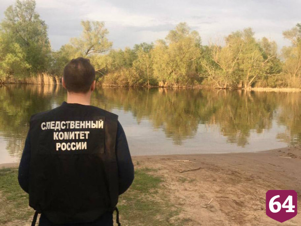 Под Саратовом рыбак заметил в водоеме утопленника