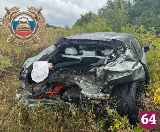 В Саратовской области в ДТП с китайским автомобилем погибли 2 человека