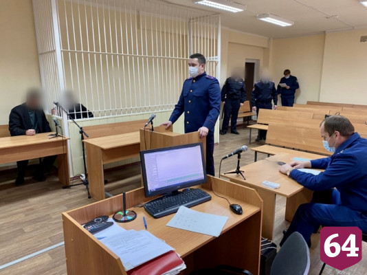 Под Саратовом стажера полиции осудят за мошенничество