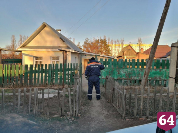 В Энгельсе спасатели нашли пропавшую старушку