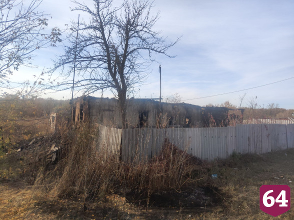 В сгоревшем доме обнаружили труп пожилого хозяина