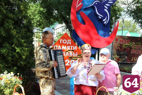 В Энгельсском доме-интернате отпраздновали Медовый Спас