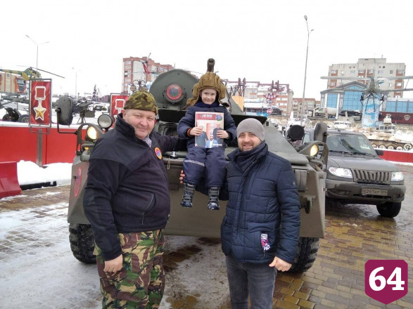 На пути в Крым саратовская команда «Боевого братства» помогла дальнобойщику