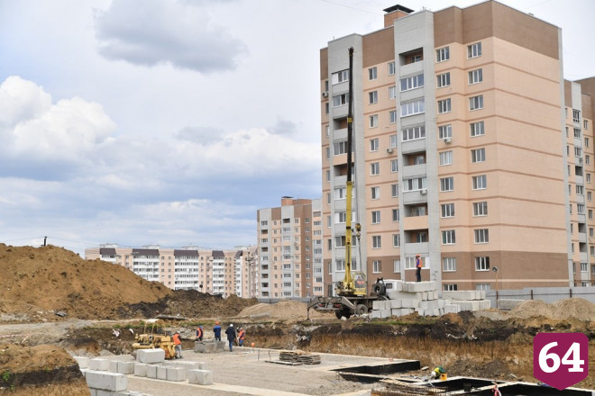 Радаев потребовал ускорить строительство Дворца водных видов спорта