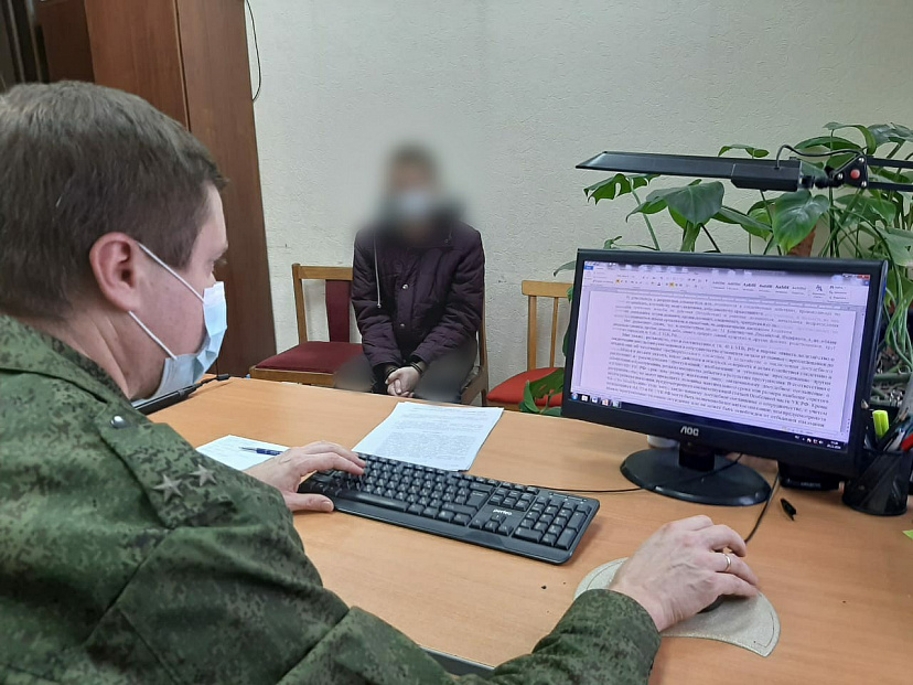 Житель Саратова заподозрен в убийстве мужчины из горевшей квартиры