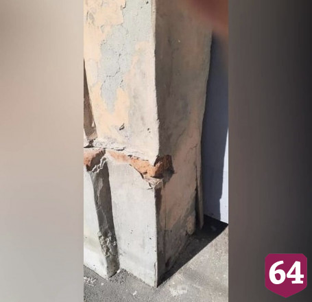 В центре Саратова рушится здание старинной усадьбы
