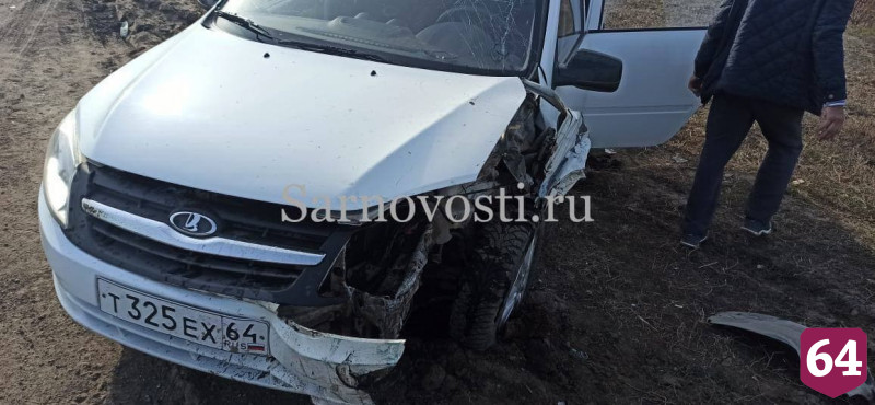 Пассажир «Жигулей» погиб в ДТП под Саратовом