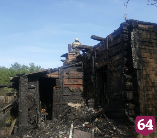 В горящем доме на Тургенева пострадала женщина