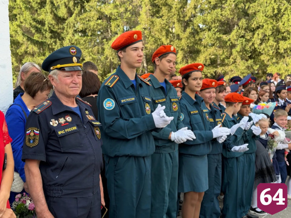 Саратовского подростка наградили за спасение людей на пожаре