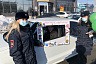 В Саратове полицейские угощали водителей сладостями