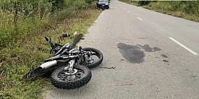 Два подростка пострадали при столкновении питбайков в Саратовской области