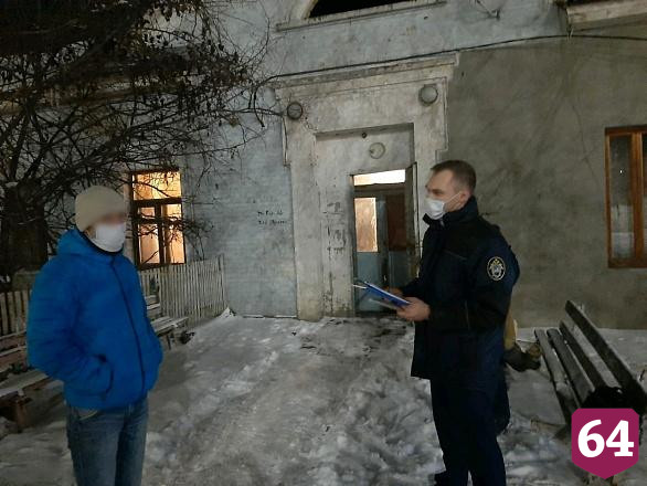 Дело об убийстве девушки в подъезде на Вишневой вернули прокурору
