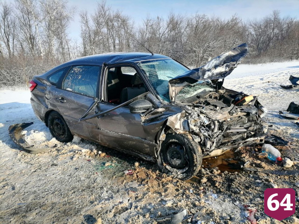 Четыре человека пострадали в ДТП под Саратовом