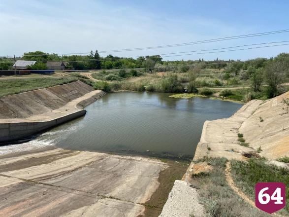 Губернатор потребовал назвать задерживающих закачку воды «вредителей»