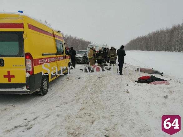 В аварии под Саратовом погибли две женщины