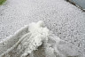 Град засыпал городские улицы 