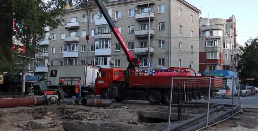 Озвучен срок подачи воды в дома в трех районах Саратова