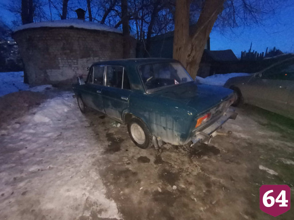 В Саратове подростков задержали за угон двух автомобилей