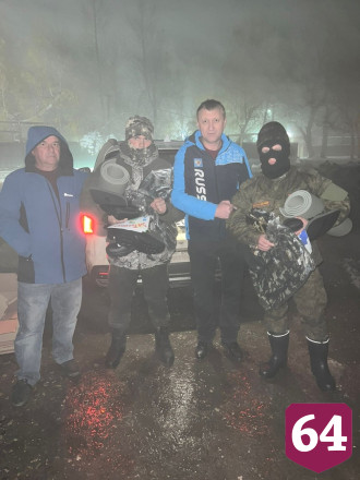 Предприниматели привезли мобилизованным сапоги и тактические очки