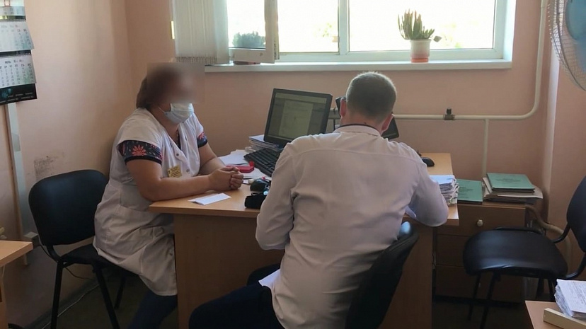 Под Саратовом врач попалась на сбыте психотропных веществ