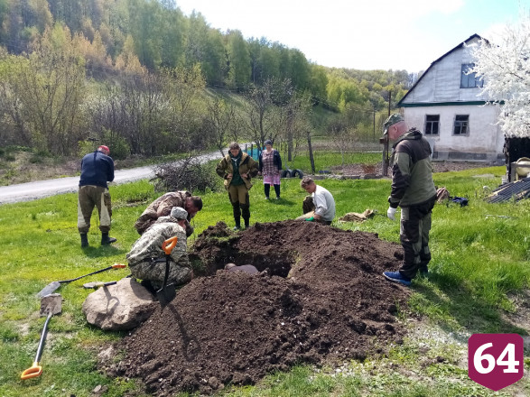 Саратовские поисковики вернулись с поля смерти под Воронежем