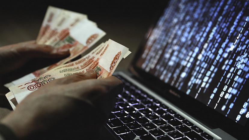 Саратовец решил заработать на бирже и лишился 1,6 млн рублей