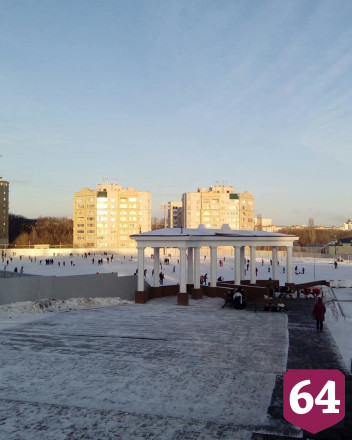 Саратовцы делятся в сети фотографиями активного зимнего отдыха