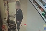 В Саратове школьники попали под статью за шопинг с чужой картой