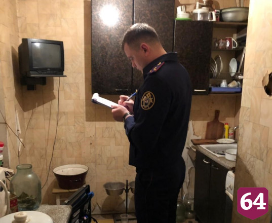 Саратовец убил гостя сожительницы ударом ножа в сердце