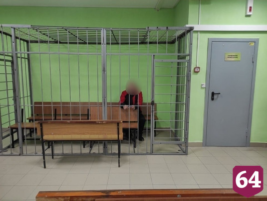 В Саратове на улице ограбили 16-летнего школьника