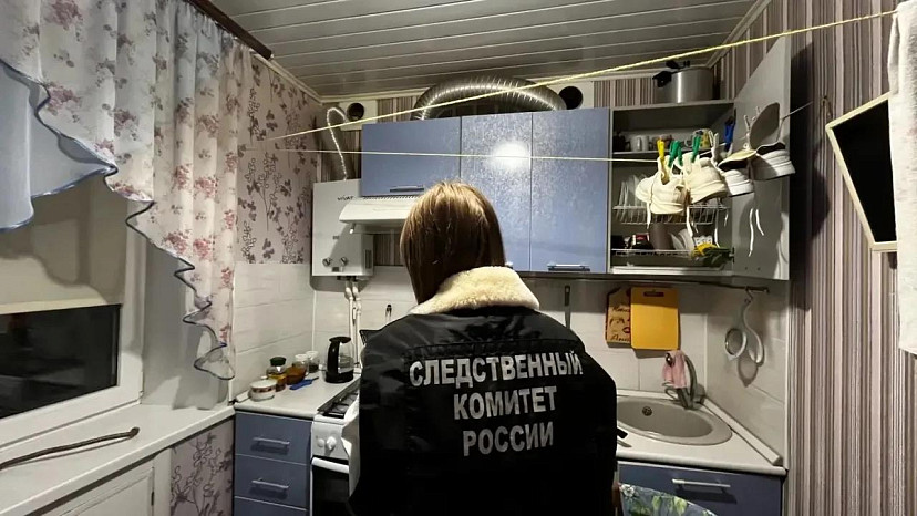 Саратовца госпитализировали из пятиэтажки с отравлением угарным газом