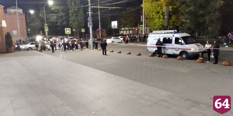 В Саратове эвакуируют торговые центры