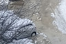 В Саратове автомобили вмерзли в канализационные стоки