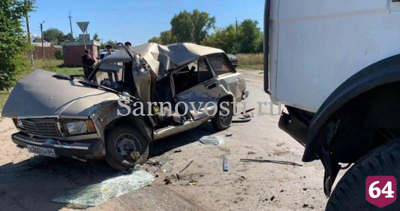 Стали известны имена 4 погибших в ДТП саратовцев
