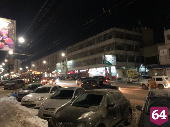 ДТП у горпарка парализовало движение в Заводской район